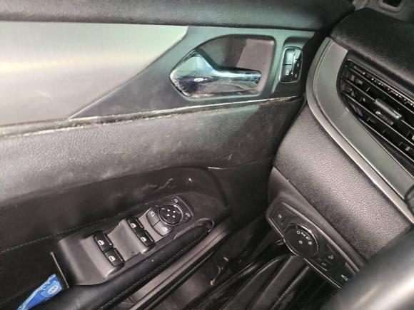 [上海·沪F] 二手林肯林肯MKC2014款 2.0T 两驱尊雅版