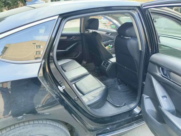 [上海·沪D] 二手本田雅阁2018款 260TURBO 精英版 国VI