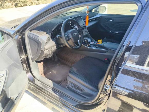 [济南·鲁A] 二手丰田亚洲龙2019款 双擎 2.5L XLE尊贵版 国VI