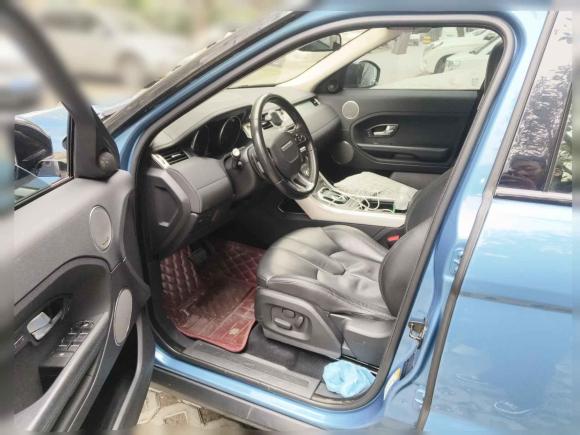 [成都·川A] 二手路虎揽胜极光2015款 2.0T 五门智耀版