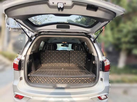 [无锡·苏B] 二手五十铃mu-X牧游侠2018款 1.9T 柴油自动四驱劲享版 5座