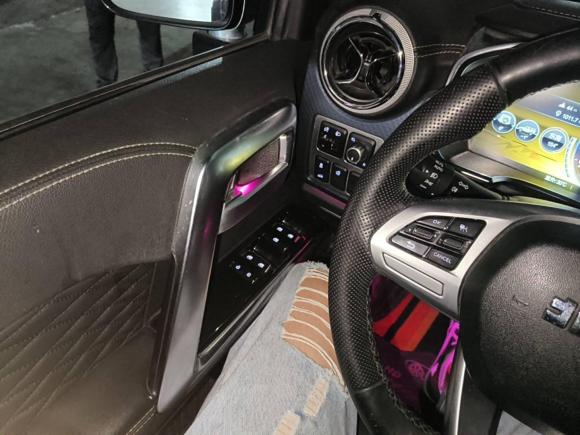 [杭州·浙A] 二手北京越野北京越野BJ402021款 2.0T 自动四驱环塔冠军版