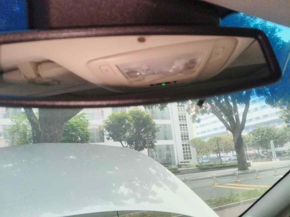 [深圳·粤B] 二手别克别克GL82022款 陆上公务舱 652T 豪华型