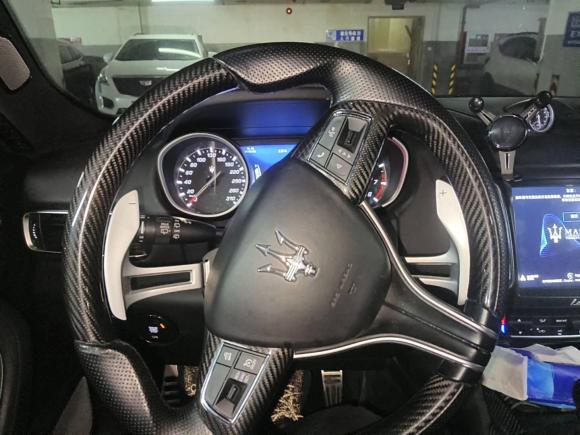 [上海·沪B] 二手玛莎拉蒂Levante2018款 3.0T 运动版