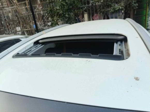 [南京·苏A] 二手睿蓝汽车睿蓝汽车X3 PRO2022款 1.5L CVT小飒