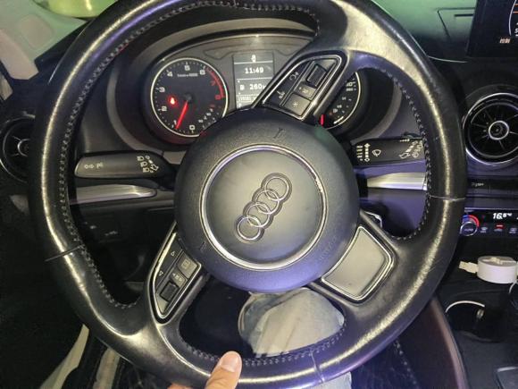 [武汉·鄂A] 二手奥迪奥迪A32014款 Sportback 35 TFSI 自动舒适型