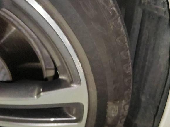 [苏州·苏U] 二手奔驰奔驰E级2023款 E 260 L 运动型