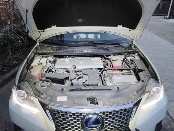 [南通·苏E] 二手雷克萨斯雷克萨斯CT2017款 CT200h 舒适版 单色 国VI