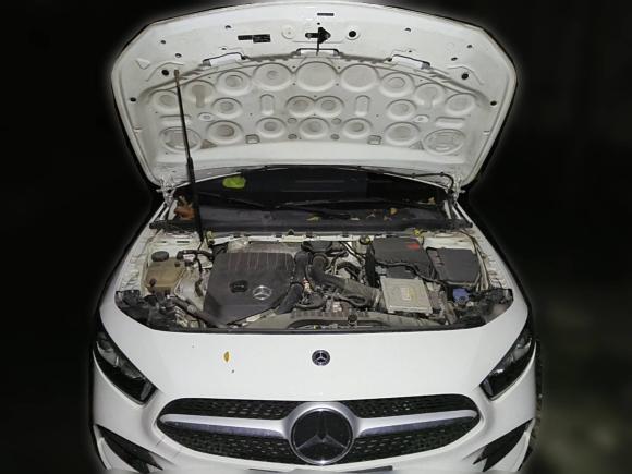 [合肥·皖A] 二手奔驰奔驰A级2020款 A 200 L 运动轿车