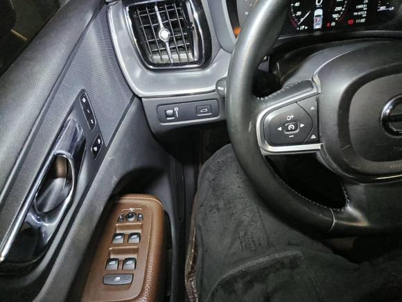 [合肥·皖A] 二手沃尔沃沃尔沃XC602018款 T5 四驱智逸版