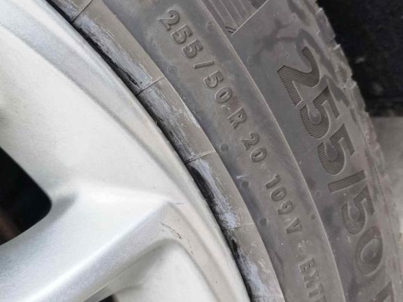 [上海·沪A] 二手岚图汽车岚图梦想家2022款 0碳版 想+智驾续航包 605km