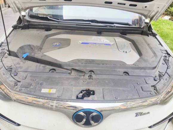 [上海·沪A] 二手北京汽车北京EU52019款 R500 智风版