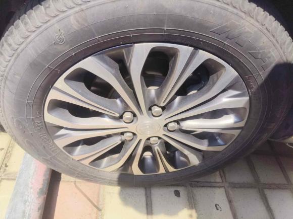 [深圳·粤B] 二手别克别克GL82023款 陆上公务舱 舒适型