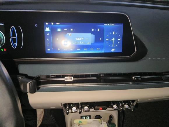 [上海·沪A] 二手欧拉欧拉好猫2021款 400km标准续航 雅典娜版 磷酸铁锂