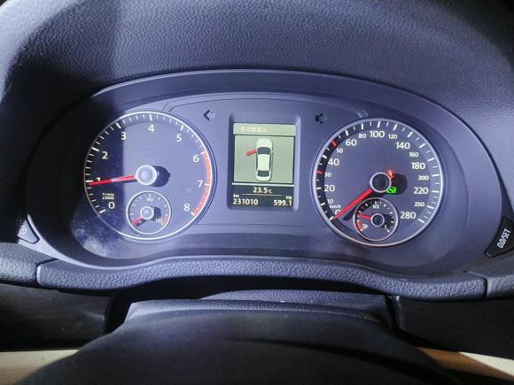 [成都·川A] 二手大众帕萨特2011款 1.8TSI 自动尊荣版