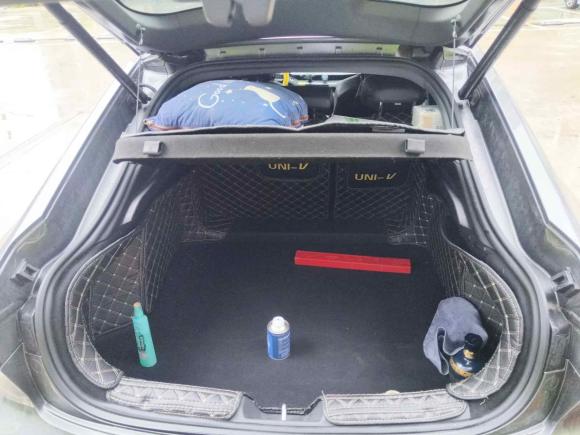 [上海·沪E] 二手长安长安UNI-V2022款 1.5T 运动版