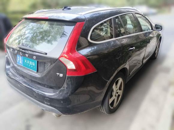 [上海·沪A] 二手沃尔沃沃尔沃V602013款 T5 智雅版