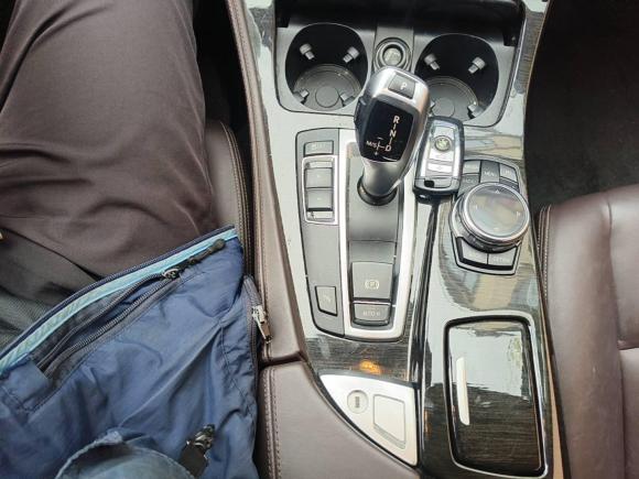 [上海·沪C] 二手宝马宝马5系2014款 525Li 豪华设计套装