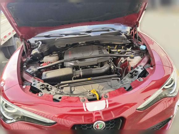 [成都·川G] 二手阿尔法·罗密欧Stelvio斯坦维2021款 2.0T 280HP Veloce Ti 竞速版