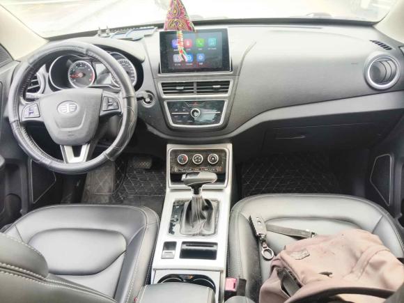 [广州·贵H] 二手奔腾奔腾X402019款 1.6L 自动豪华型 国V