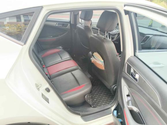 [佛山·粤X] 二手长安逸动XT2016款 1.6L 自动俊酷型