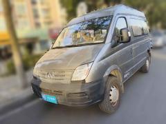 [上海·沪B] 上汽大通MAXUS新途V802015款 2.5T 手动傲运通版短轴中顶