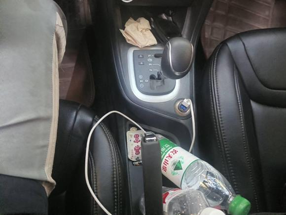 [武汉·鄂A] 二手标致标致3082014款 乐享版 经典 1.6L 自动优尚型