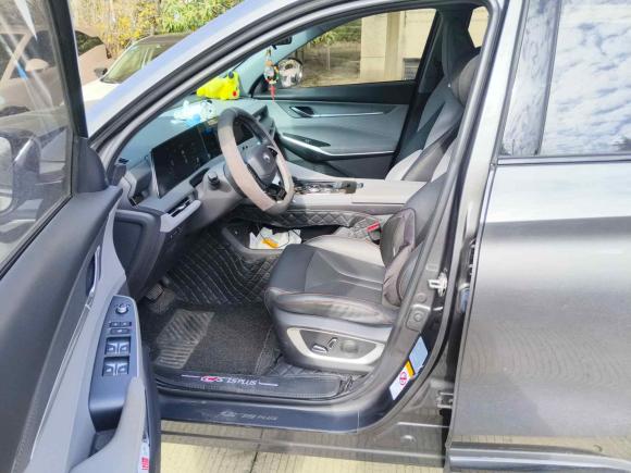 [上海·豫A] 二手长安长安CS75PLUS2022款 第二代 1.5T 自动尊贵型