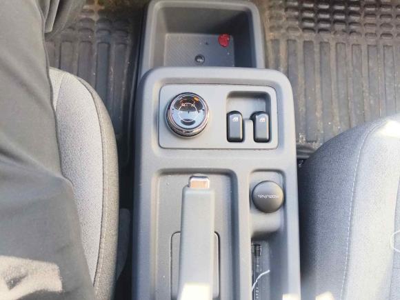 [无锡·苏B] 二手五菱汽车五菱扬光2024款 300km 舒适型客车版 75kW