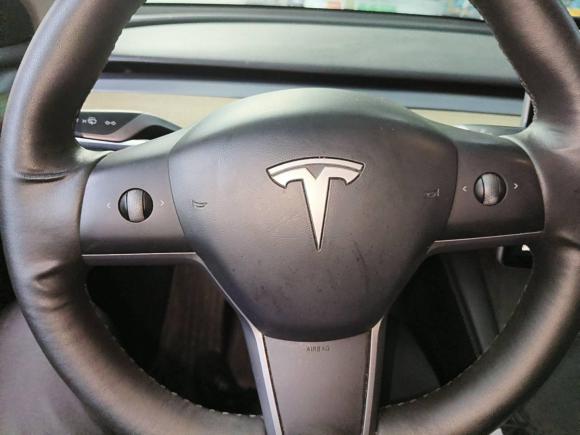 [深圳·粤B] 二手特斯拉Model Y2022款 长续航全轮驱动版