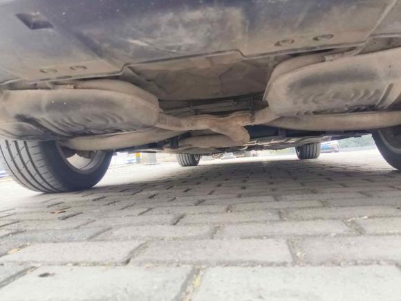 [上海·辽A] 二手别克君越2013款 2.4L SIDI豪华舒适型