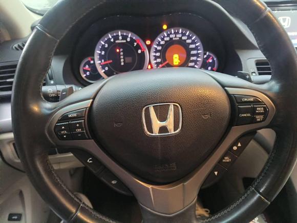 [苏州·苏E] 二手本田思铂睿2009款 2.4L 尊贵导航版