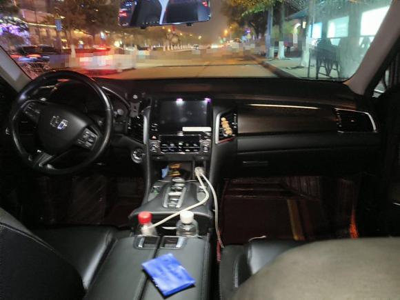 [广州·粤A] 二手本田冠道2017款 370TURBO 两驱豪华版