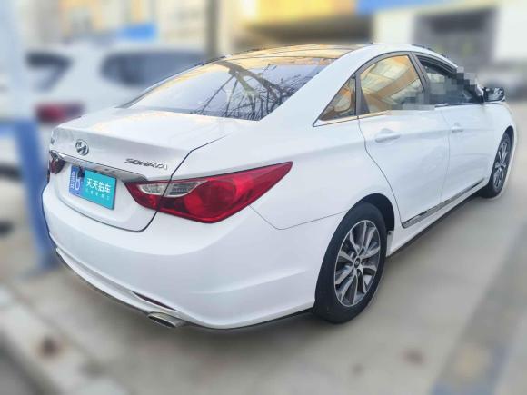 [青岛·鲁B] 二手现代索纳塔2013款 2.0L 自动时尚版