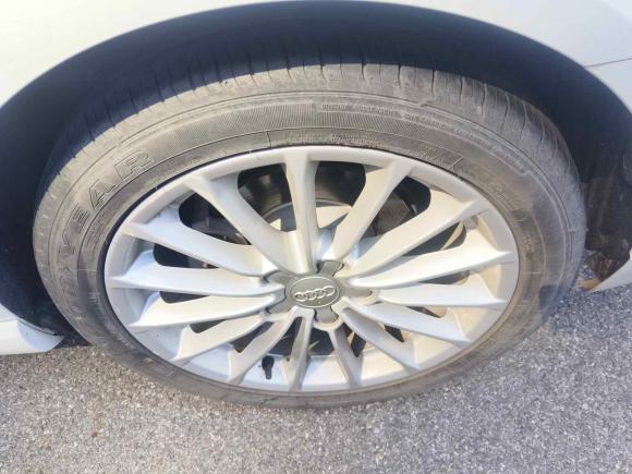 [上海·沪D] 二手奥迪奥迪A32018款 30周年年型 Sportback 35 TFSI 时尚型