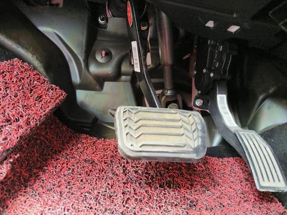 [青岛·鲁B] 二手吉利汽车远景X32017款 1.5L 自动尊贵型