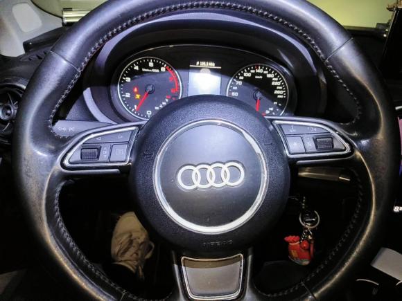 [西安·陕A] 二手奥迪奥迪A32014款 Limousine 35 TFSI 自动舒适型