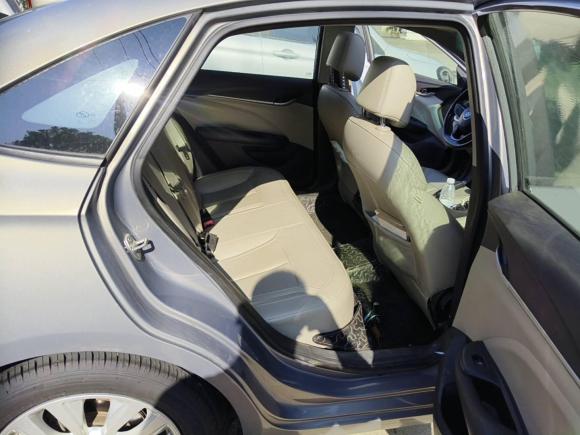 [无锡·苏L] 二手别克英朗2018款 15T 手动精英型 国V