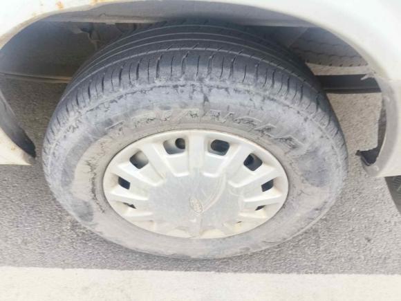 [青岛·鲁U] 二手福特经典全顺2015款 2.8T柴油多功能车短轴6座中顶JX493ZLQ4