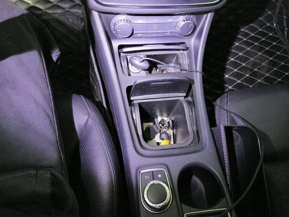 [广州·粤E] 二手奔驰奔驰CLA2014款 CLA 260 4MATIC