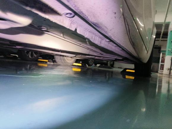 [上海·沪F] 二手别克君威2012款 2.0L 舒适版