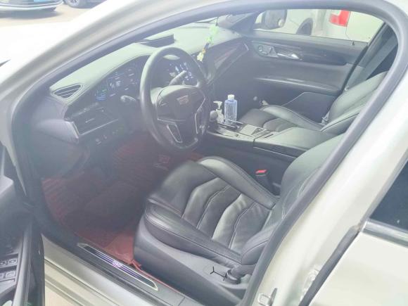 [广州·粤A] 二手凯迪拉克凯迪拉克CT62017款 28T 铂金版