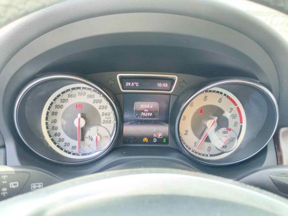 [青岛·皖C] 二手奔驰奔驰GLA2015款 GLA 260 4MATIC