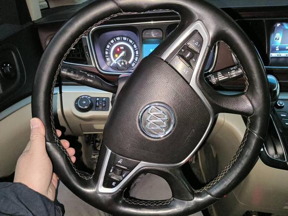 [西安·陕A] 二手别克别克GL82017款 25S 豪华型 国V