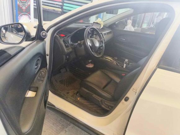 [武汉·鄂A] 二手本田缤智2018款 1.5L CVT两驱科技精英型