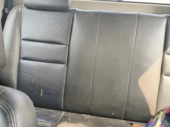 [成都·川G] 二手江铃域虎52018款 2.4T经典版柴油手动四驱豪华型长轴JX4D24A5L