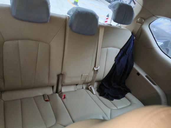 [广州·粤R] 二手宝骏宝骏7302016款 1.5L 手动舒适型 7座 国V