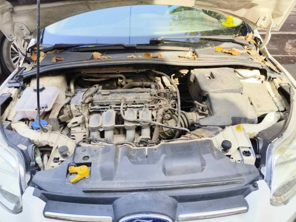 [武汉·鄂A] 二手福特福克斯2012款 两厢 1.6L 手动舒适型