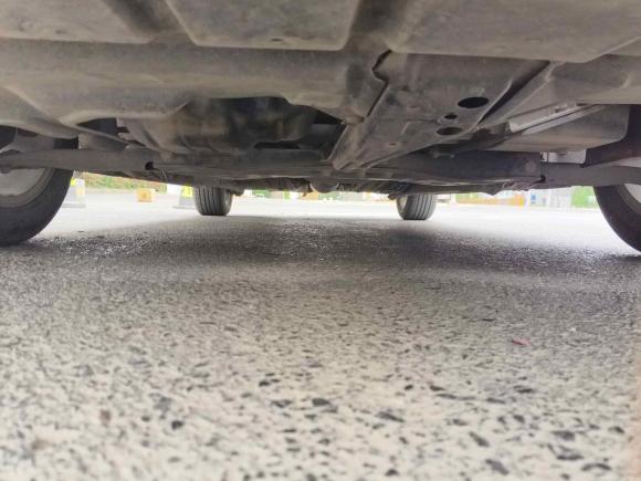 [西安·陕A] 二手吉利汽车帝豪2017款 三厢百万款 1.5L CVT向上版