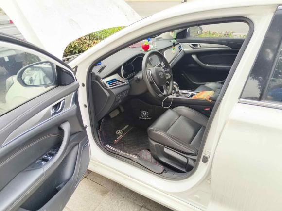 [广州·赣C] 二手长安逸动2018款 1.6L GDI 自动时尚型